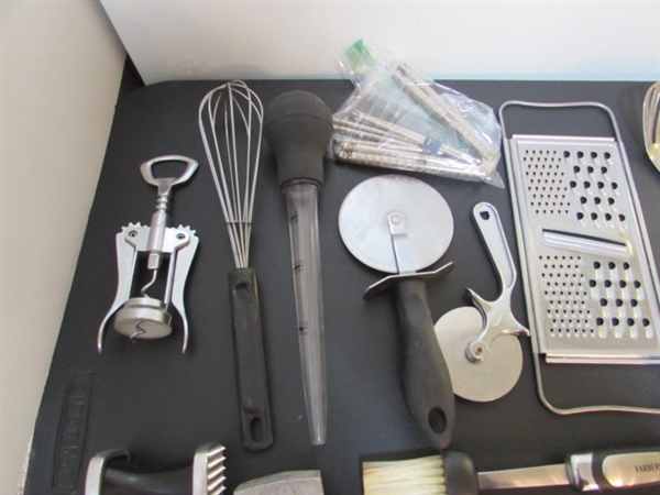 KITCHEN UTENSILS