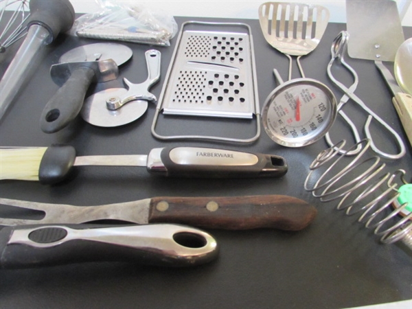 KITCHEN UTENSILS