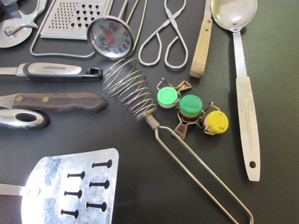 KITCHEN UTENSILS