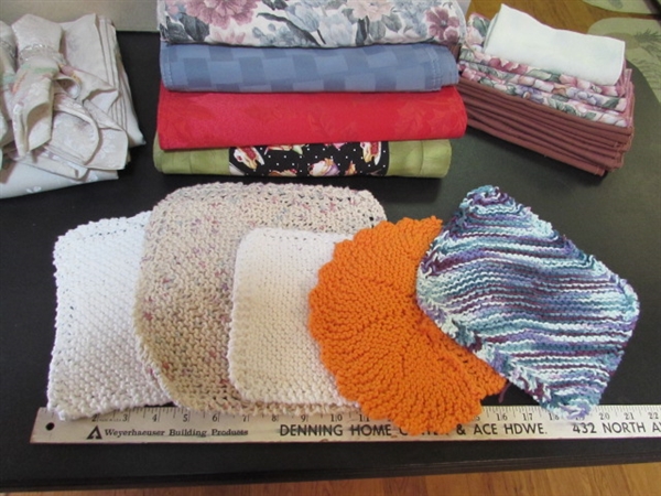 CLOTH PLACEMATS, NAPKINS & MORE