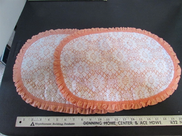 CLOTH PLACEMATS, NAPKINS & MORE