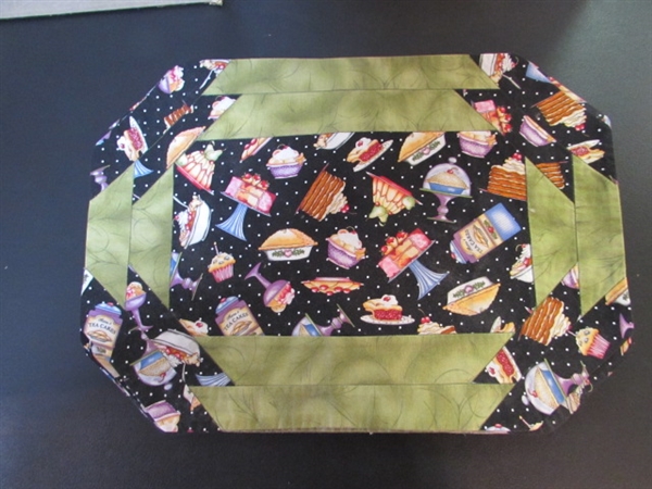 CLOTH PLACEMATS, NAPKINS & MORE