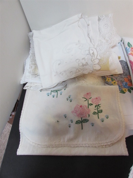VINTAGE TABLE LINENS & MORE