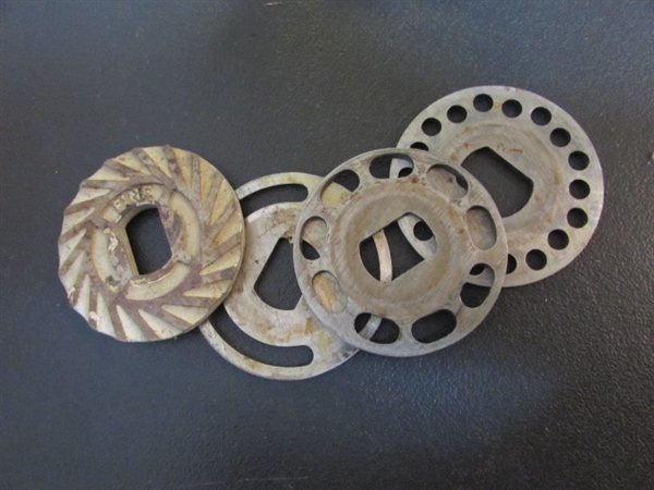VINTAGE MEAT GRINDERS AND HAND MIXER