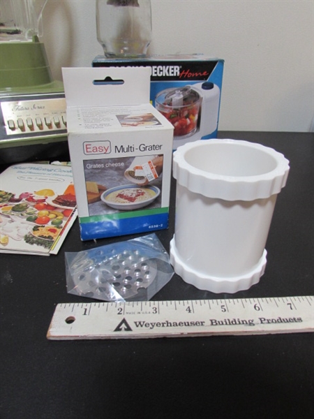 BLEND IT, CHOP IT OR JUICE IT WITH THIS LOT OF SMALL APPLIANCES
