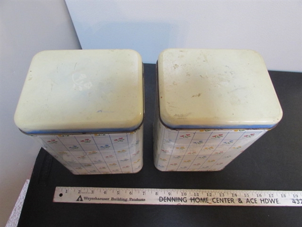 VINTAGE TIN CANISTERS & SPICES