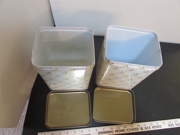 VINTAGE TIN CANISTERS & SPICES