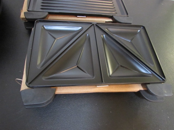 SANDWICH MAKERS & OMELET PANS