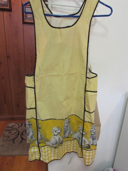 VINTAGE APRONS & NEW KITCHEN TOWELS