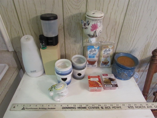 DIFFUSERS, WAX MELT POTS & POTPOURRI POTS