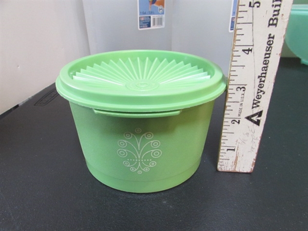 TUPPERWARE CONTAINERS & STERILITE PITCHERS