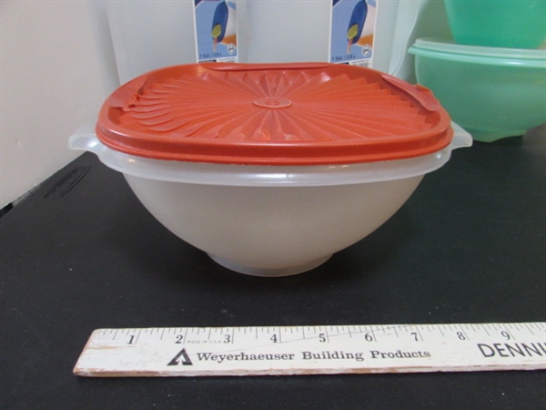 TUPPERWARE CONTAINERS & STERILITE PITCHERS