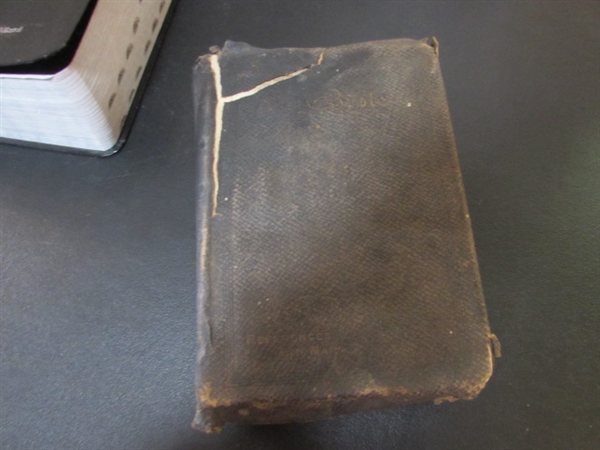 BIBLES & MORE