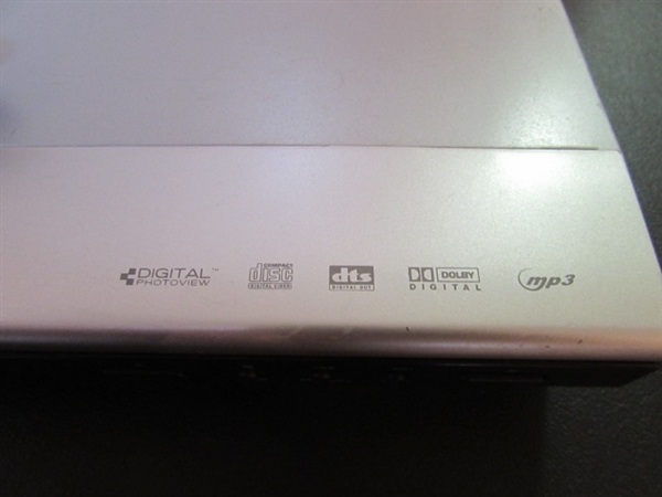 RCA DVD/CD PLAYER WITH REMOTE & DVD MOVIES