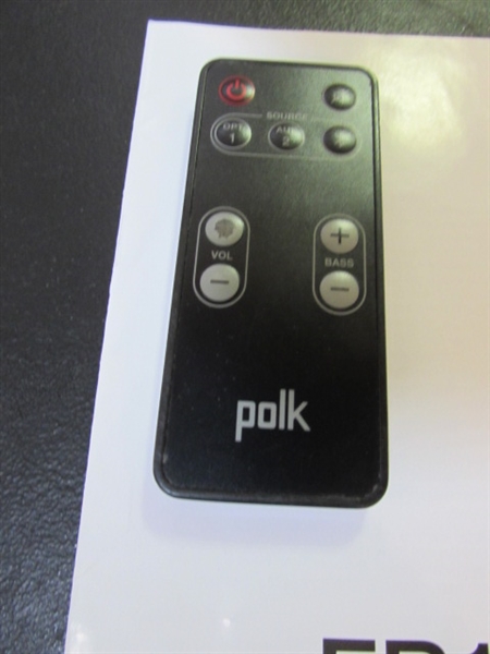 POLK AUDIO SOUNDBAR WITH REMOTE