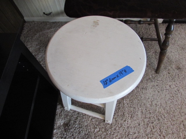 ASSORTED STOOLS & A STEP LADDER