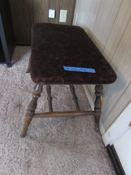 ASSORTED STOOLS & A STEP LADDER