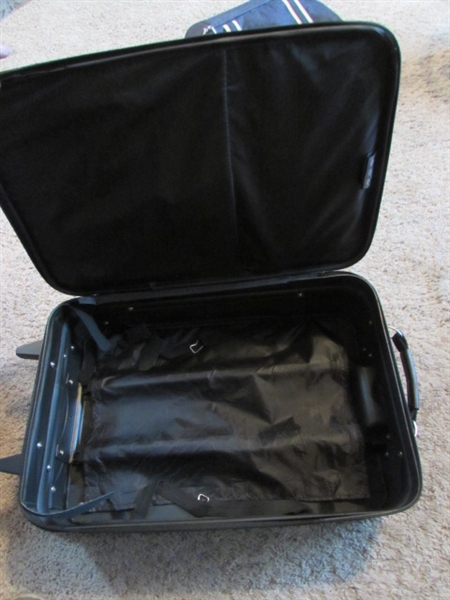 PROTEGE LUGGAGE & SMALL TRAVEL BAG