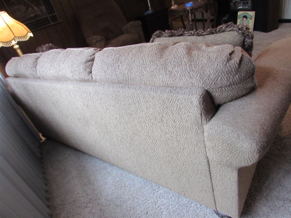 3-CUSHION SOFA WITH CARVED WOOD ARMS & ACCENT PILLOWS - VERY CLEAN & COMFORTABLE