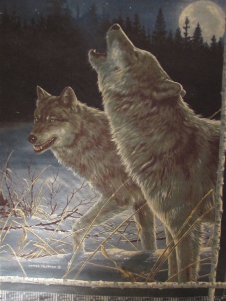 FABRIC WOLF WALL ART & FIGURINE