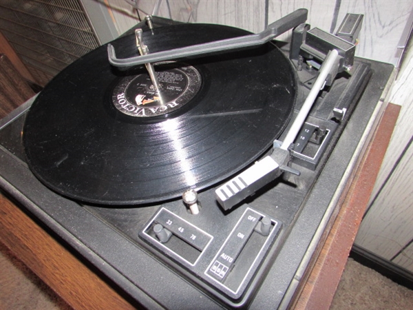 VINTAGE ELECTRO BRAND STEREO SYSTEM & TURNTABLE W/LPS, SPEAKERS & STAND