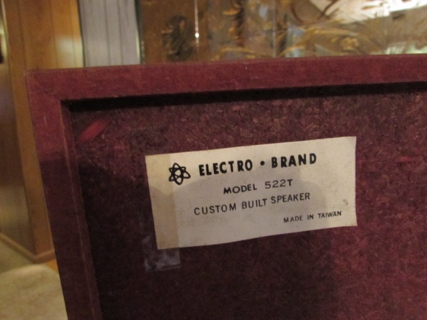 VINTAGE ELECTRO BRAND STEREO SYSTEM & TURNTABLE W/LPS, SPEAKERS & STAND
