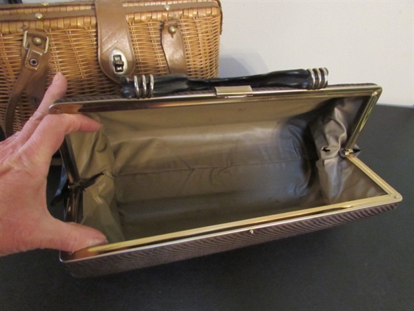 VINTAGE PURSES