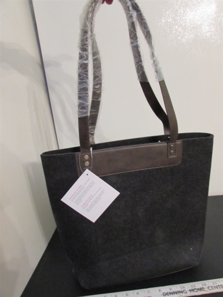 FELT THIRTY-ONE HANDBAG & OTHER NICE PURSES