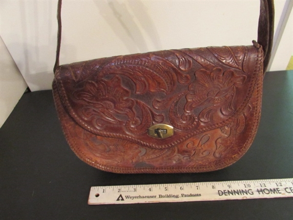 VINTAGE HANDTOOLED LEATHER PURSE & WALLET