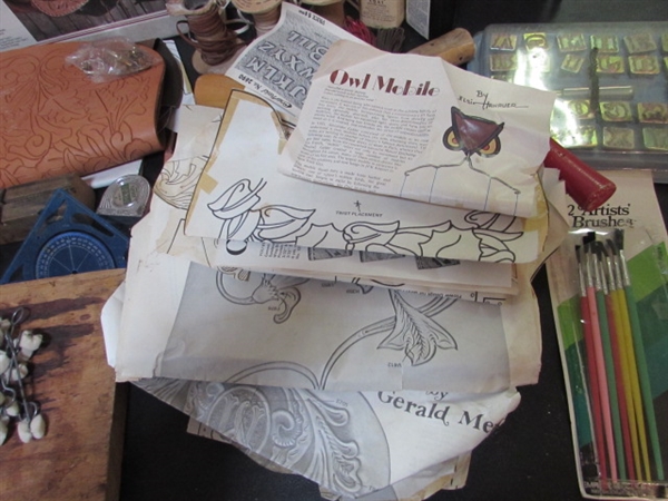 LEATHER CRAFTING KIT, TOOLS & MORE
