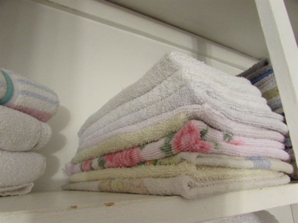 BATH TOWELS, HAND TOWELS & WASHCLOTHS