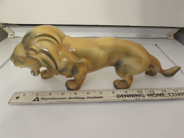 VINTAGE SHAWNEE BIRD PLANTER & LION STATUE