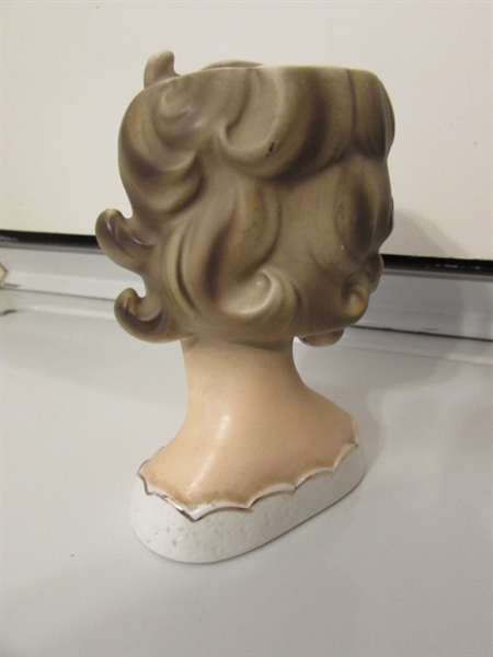 WOODEN BOOKENDS WITH GLOBES & VINTAGE RUBENS HEAD VASE