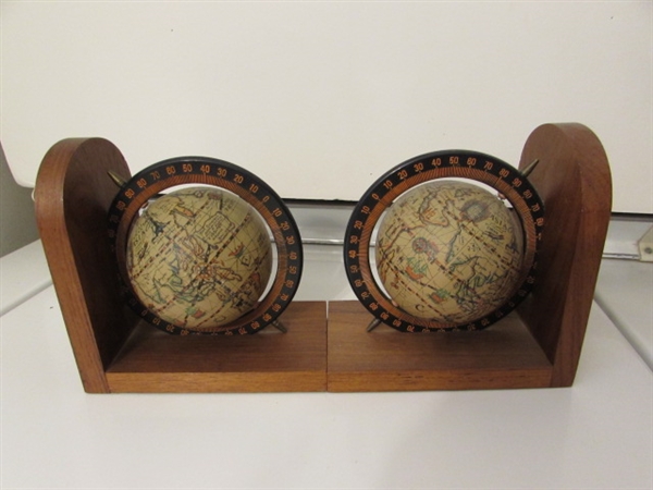 WOODEN BOOKENDS WITH GLOBES & VINTAGE RUBENS HEAD VASE