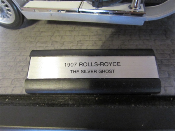 FRANKLIN MINT 1/24 SCALE 1907 ROLLS ROYCE THE SILVER GHOST DIE CAST CAR IN CASE