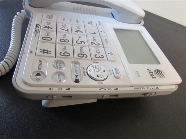 VINTAGE & MODERN TELEPHONES & 2 FLIP PHONES