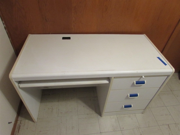 COMPUTER DESK WITH OFFICE SUPPLIES & ROLLING CHAIR