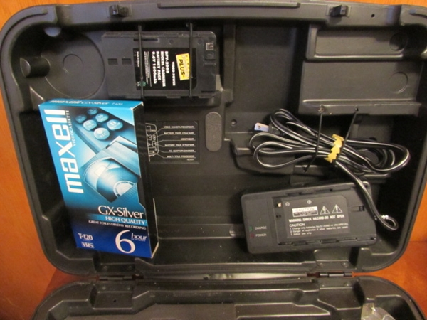 VINTAGE VHS MOVIE CAMERA, & TRANSFER EQUIPMENT