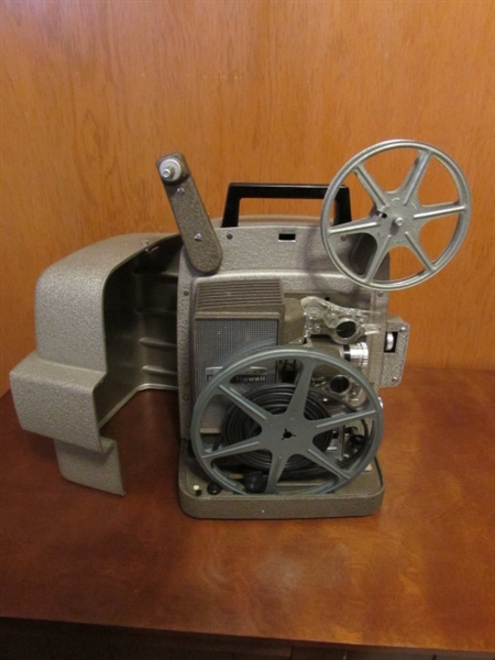 BELL & HOWARD PROJECTOR