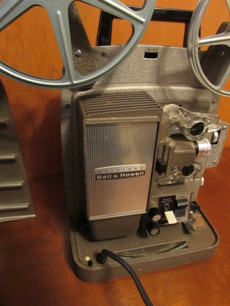 BELL & HOWARD PROJECTOR