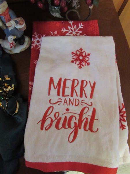 CHRISTMAS DECOR