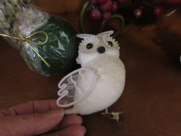 CHRISTMAS DECOR