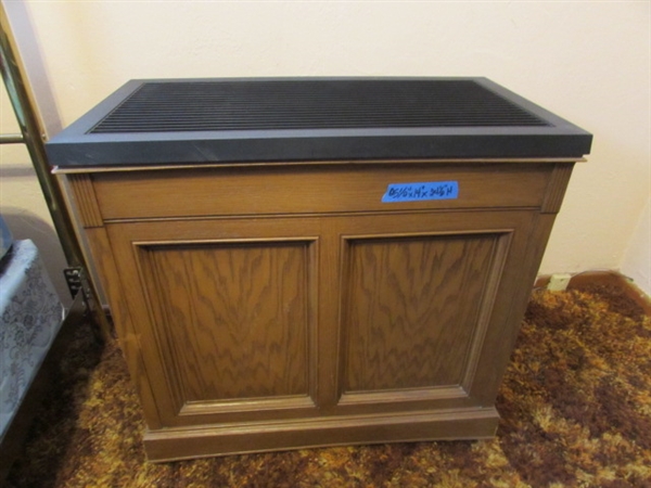 VINTAGE PLASTIC STORAGE CABINET WITH HINGED TOP LID