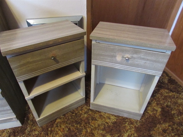 VINTAGE 6-DRAWER DRESSER W/MIRROR, & 2 NIGHTSTANDS - DOVETAILED DRAWERS