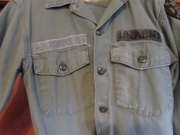2 VIETNAM US ARMY LONG SLEEVE SHIRTS (SMALL) W/7TH ENGINEER PATCH