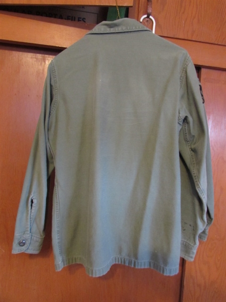 2 VIETNAM US ARMY LONG SLEEVE SHIRTS (SMALL) W/7TH ENGINEER PATCH
