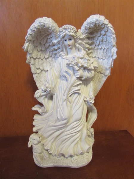 VINTAGE/ANTIQUE WASH BASIN & PITCHER & RESIN ANGEL STATUE
