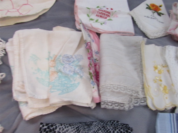 VINTAGE DOILIES & HANKIES