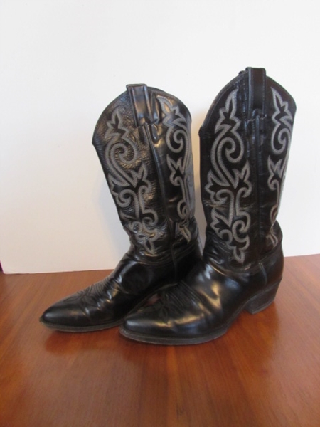BLACK LADIES SIZE 7 D JUSTIN COWBOY BOOTS