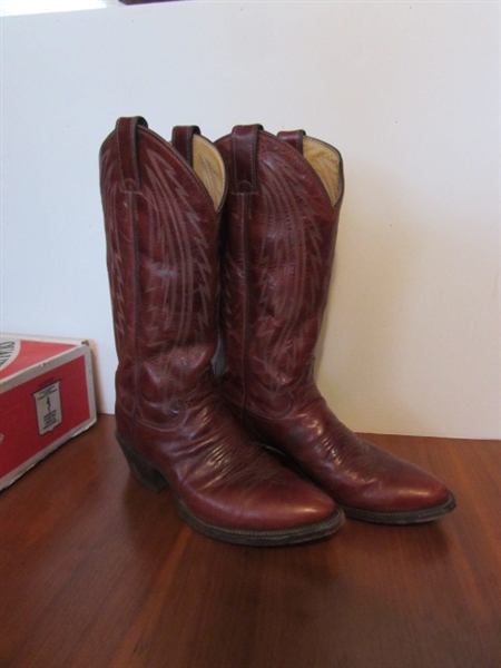 BROWN LADIES SIZE 7 D JUSTIN COWBOY BOOTS